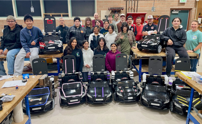 BreakerBots and Hollister at the workshop